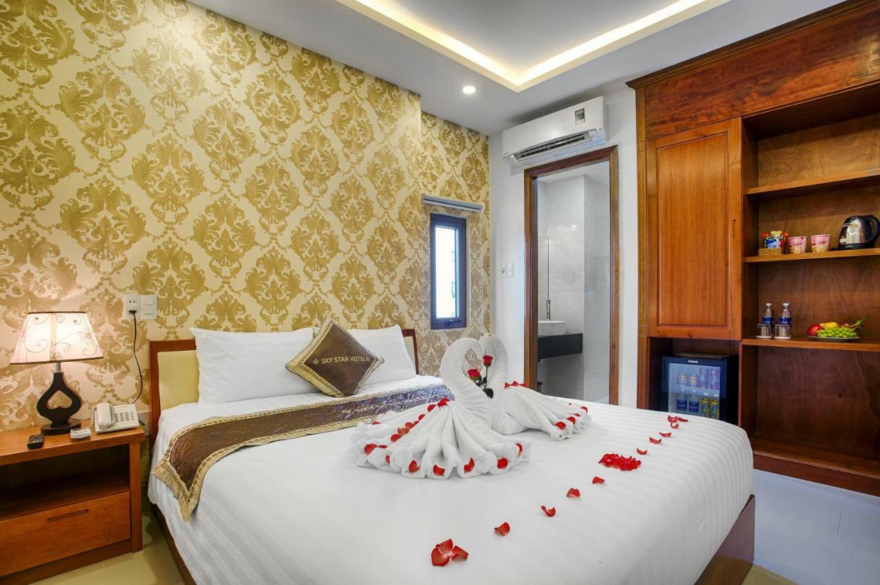 Sky Star Hotel Da Nang Exterior photo