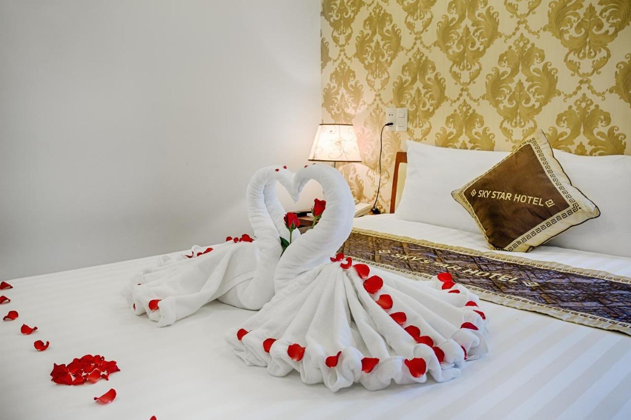 Sky Star Hotel Da Nang Exterior photo